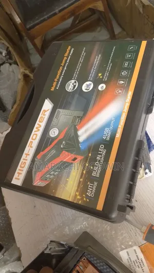Car Kit. Jumpstarter, Tyre Pump and Power Bank