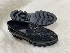 High Quality Fendi Flat Shoe