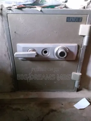 Fireproof Safe Repair and Office Chair