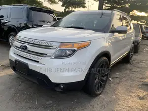 Ford Explorer Limited 4dr 4x4 (3.5L 6cyl 6A) 2012 White