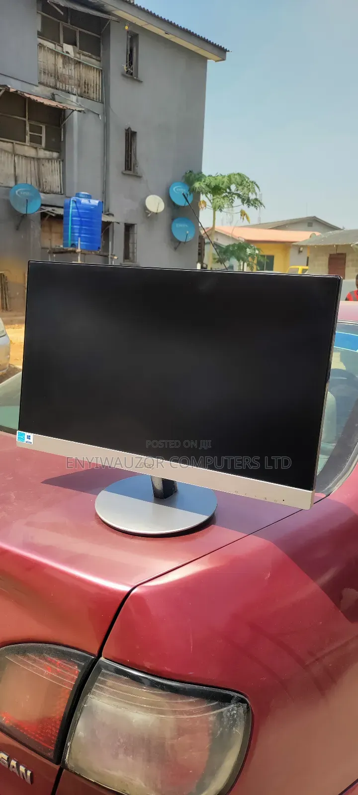 AOC Frameless Monitor IPS