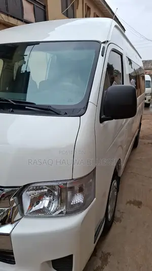 It Christmas Season Call Us for Your Bus Hire