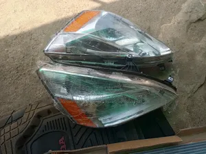 Headlights Honda Accord 2003 Brand New