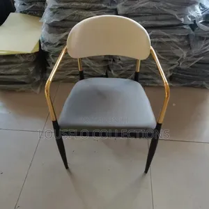 Three Seaters Quality Dinning Set