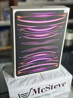 Apple iPad Pro 12.9 (2022) 1 TB Gray