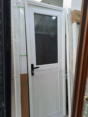 750 White PVC Toilet Half Glass Door