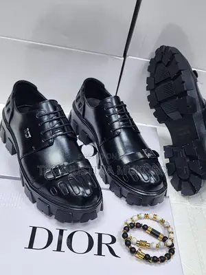 High Quality Dior Flat Shoes