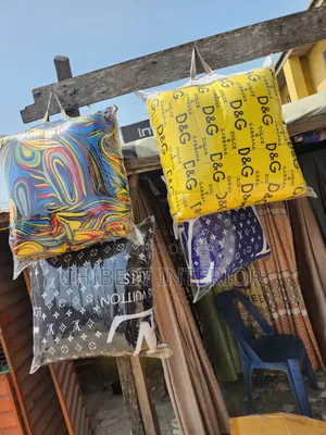 6by6 Duvet, Bedsheet and Four Pillow Cases
