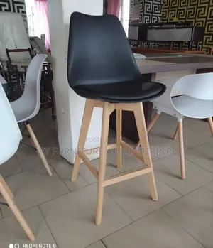 Bar Stool(High Leg)