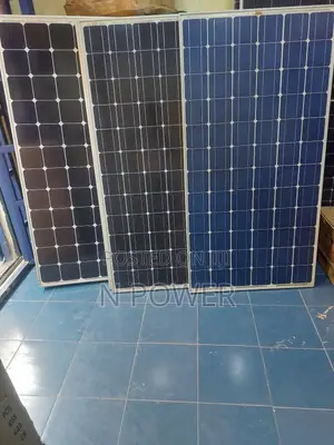 Canadian Used Monocrystaline 72 Cell Short Flame 200/250/300/ Panels