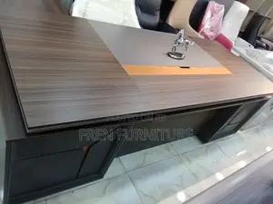 High Quality Executive Office Table With 2.8 Meter