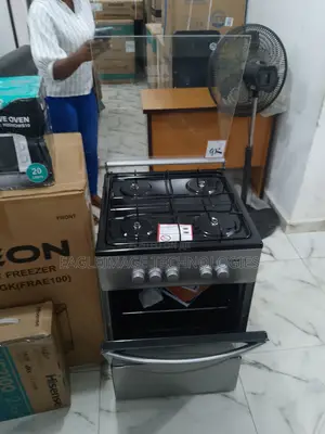 Fast-Heating Maxi 50*50 4 Burner Gas Cooker