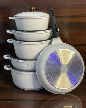 11pcs Premium Die-Cast Iron Cookware Pot Set With Pan