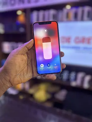 Apple iPhone 12 64 GB