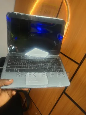 New Laptop HP Stream 14 4GB Intel SSD 60GB