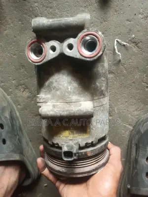 Ac Compressor for Ford Focus 2008/2010 Model