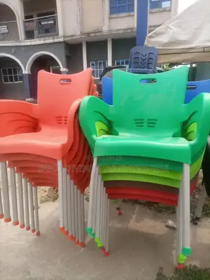 Plastic Chair With Armrest