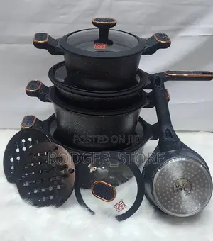 UCC LIFE Quality Induction Pot Available in BLACK GRAY