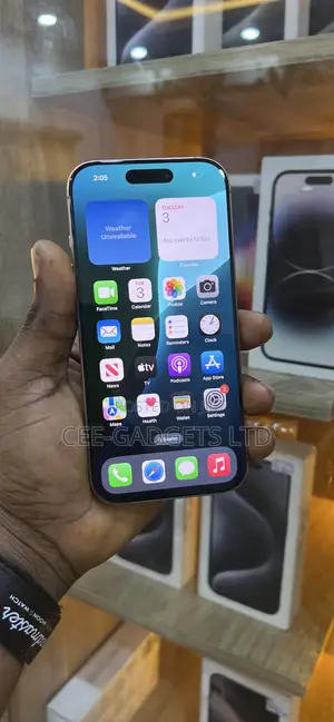 Apple iPhone 16 Pro 128 GB Gold