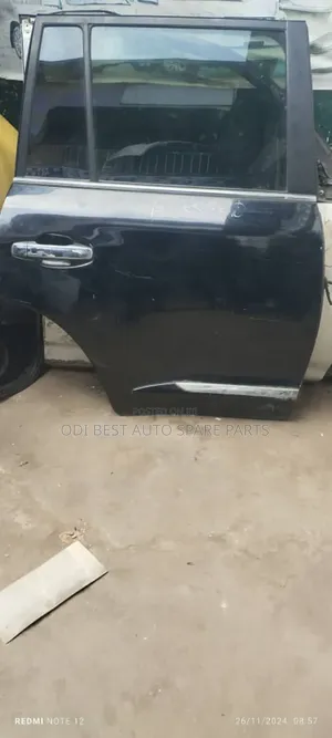 Lexus LX 570 Empty Door Back Right Side 2015 Model