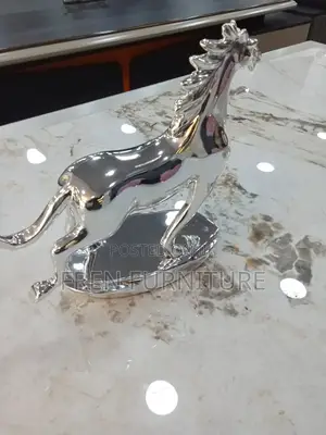 Glossy Horse Deco
