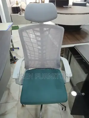 Executive Office Chair With Headrest