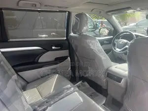 Toyota Highlander 2015 Blue