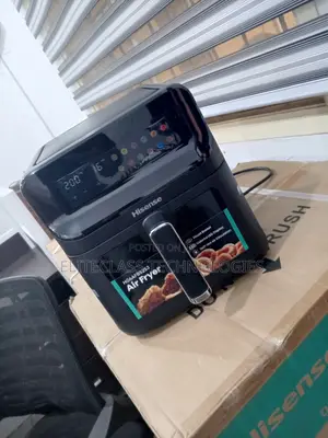 Ultimate Crisp Maker Hisense H06AFBS2S3 6.7L Air Fryer