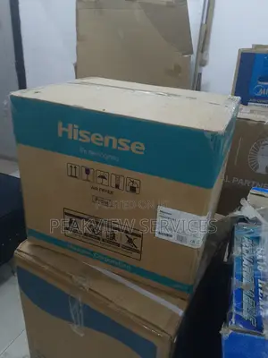 Lightweight Hisense Air- Fryer H06AFBS2S3
