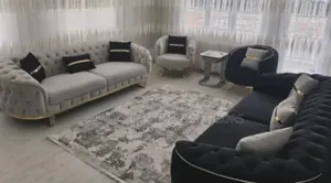 Classique Unique Sofa