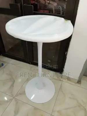 Imported Luxury Round Table