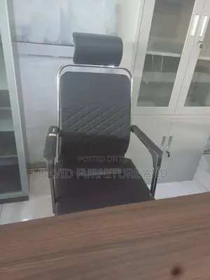 Swivel Black Office Chair
