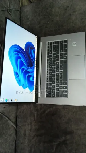 Laptop HP ZBook Firefly 14 G7 32GB Intel Core I9 SSD 512GB