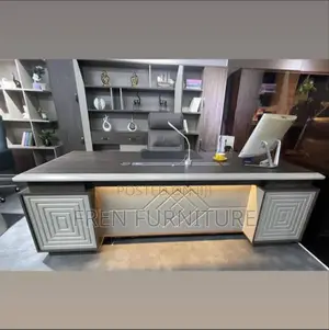 Imported Luxury Quality Comfortable Office Table