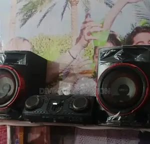 2350 Watts LG Bluetooth, Auto DJ, CD Player Sound System.