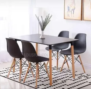 Quality Dinning Set With Fiber Table N Quality Plastic Chair