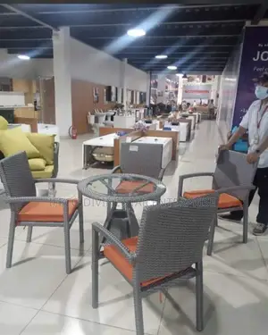 Strong Outdoor Table Set
