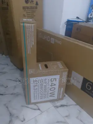 ADAPTA SOUND Hisense Hs5100 540W 6.5" Wireless Subwoofers