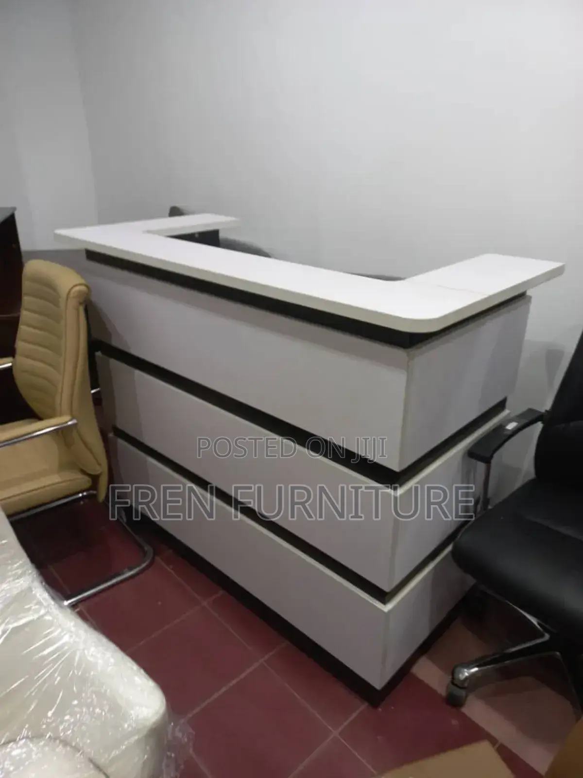 Imported High Quality Reception Table