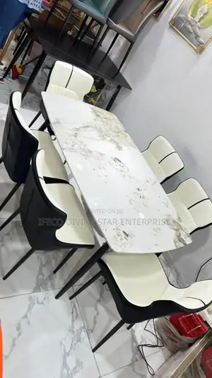 6-Seater Dining Table With Padded Chair