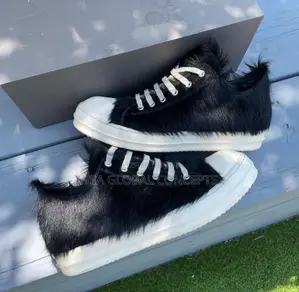 Rick Owen’S Strobe Low Black Cow Fur Sneakers