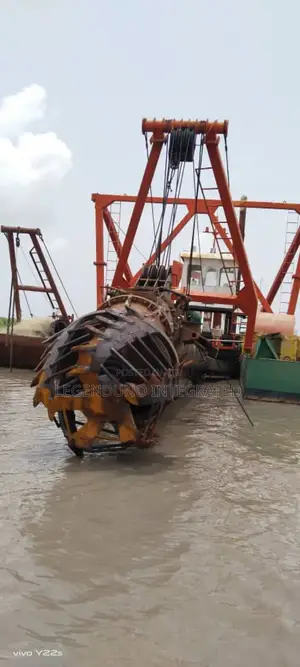 Dredging Machine