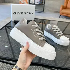 Givenchy Smart Sneakers