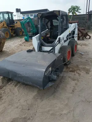 Wl-15 Bobcat Loader, 65m Naira