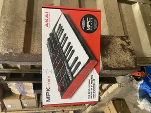 Akai Professional MPK Mini MK3 25-Key MIDI Controller