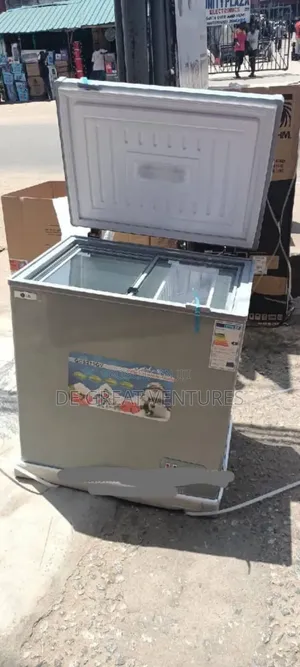 Brand New LG 250litters Chest Freezer>Extenal>Silver Colour>