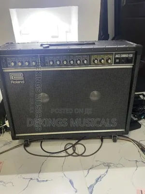 Roland Jazz Chorus 120 Electric Guitar Amplifier