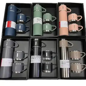 Stainless Steel Vacuum Flask With 2 Tea Cups Gift Set
