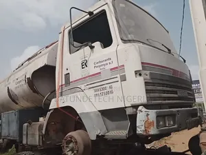 Iveco Tractor Head