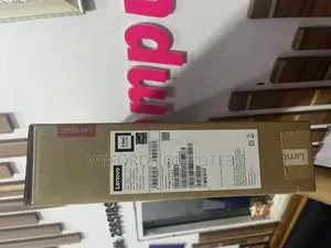 New Laptop Lenovo 16GB Intel Core Ultra 5 SSD 512GB